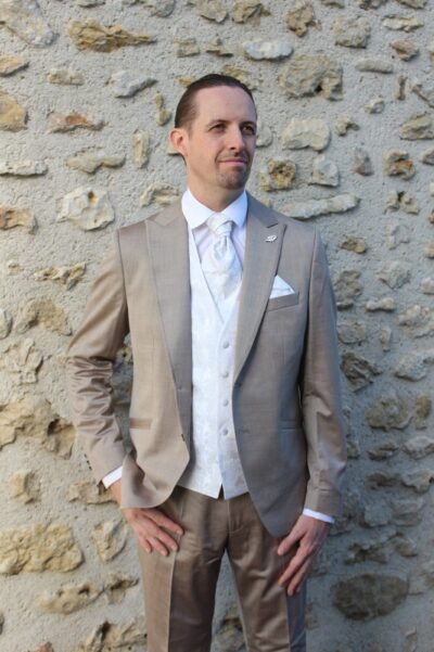 Costume de mariage Baptiste beige, 47% laine, tissu fabriqué en Italie, costume en Europe