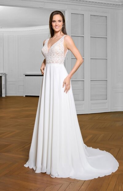 Robe de mariée bohème Marylise, boutique Sandra Mariages à CREIL Oise