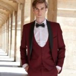 Costume de mariage Fosio bordeaux, boutique Sandra Mariages CREIL