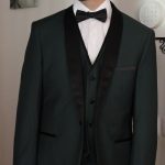 Costume de mariage vert Mia, col smoking, boutique Sandra Mariages CREIL Oise