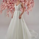 Robe de mariée Sheryl Couture Nuptiale princesse pailletée chez Sandra Mariages à CREIL Oise
