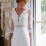 Robe de mariée Torsade fabriquée en France, Création BOCHET. Boutique Sandra Mariages CREIL Oise.