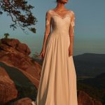 Robe de mariée RO600H, boutique Sandra Mariages CREIL Oise.