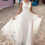 Robe de mariée bohème R129H,boutique Sandra Mariages CREIL Oise