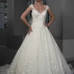Robe de mariée Poppy Evelyn Bridal princesse boutique Sandra Mariages CREIL Oise