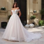Robe de mariée Tsivia Couture Nuptiale, Rose Angel 2024 boutique Sandra Mariages CREIL Oise
