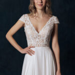 Robe de mariée Vitani Atelier Nuptial 2026 chez Sandra Mariages à CREIL Oise