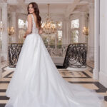Robe de mariée Narancia Couture Nuptiale 2026 chez Sandra Mariages à CREIL
