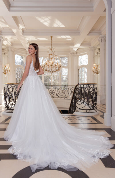 Robe de mariée Nirel Couture Nuptiale 2026 Chez Sandra Mariages CREIL Oise