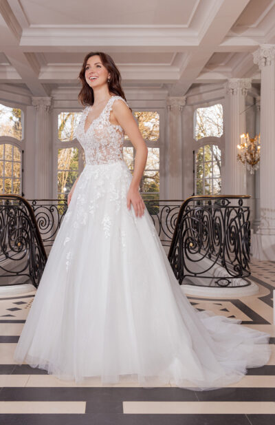 Robe de mariée Nuka Couture Nuptiale 2026 Chez Sandra Mariages CREIL Oise
