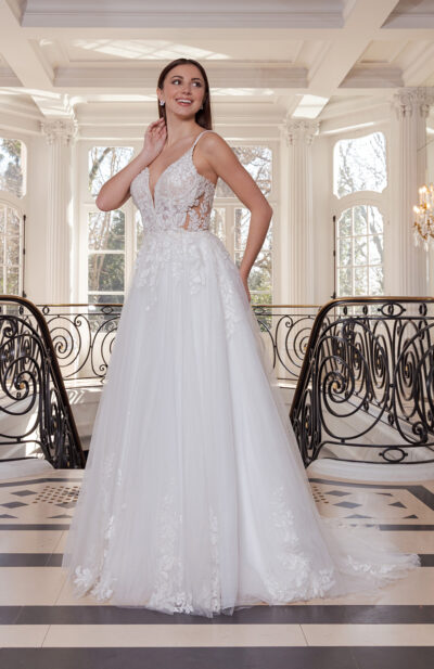 Robe de mariée Nivine Couture Nuptiale 2026 Chez Sandra Mariages à CREIL Oise