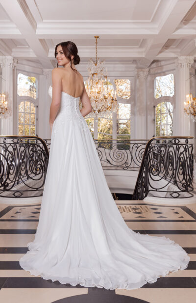 Robe de mariée Noemi Couture Nuptiale 2026 Chez Sandra Mariages CREIL Oise 2026