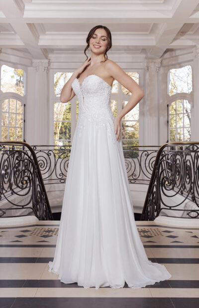 Robe de mariée Noemi Couture Nuptiale 2026 Chez Sandra Mariages CREIL Oise 2026